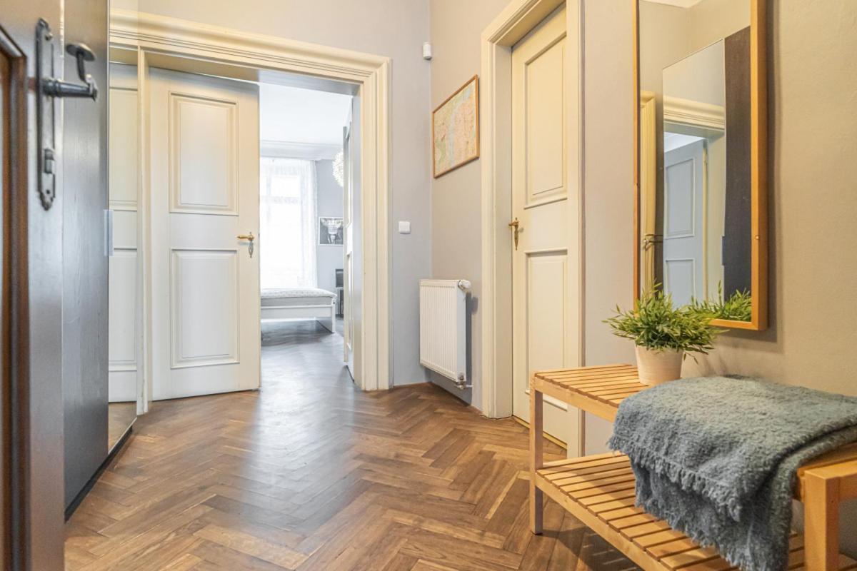 Bright Studio Close To Charles Bridge And Prague Castle Apartment Bagian luar foto